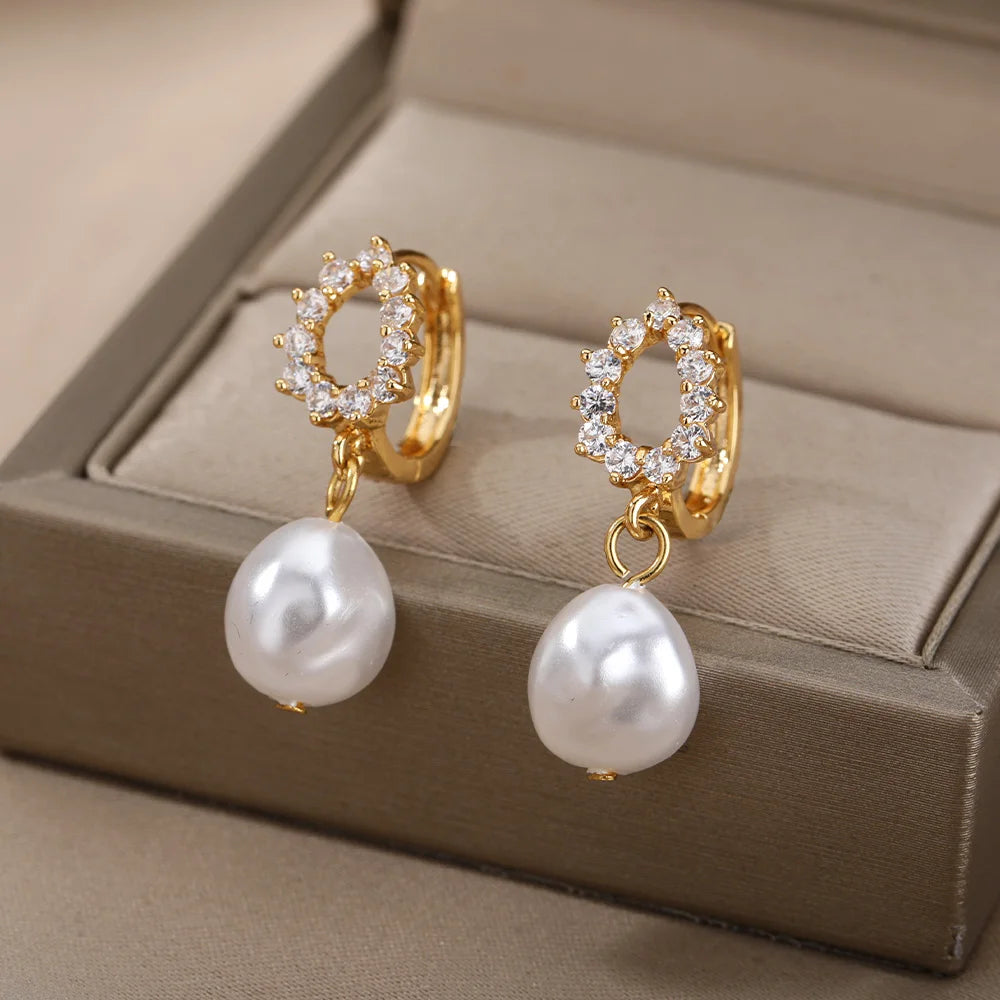 ✨ 2025 Trend Irregular Baroque Pearl Stud Earrings – Stainless Steel Simulated Pearl Jewelry for Women | Wedding & Couple Gift