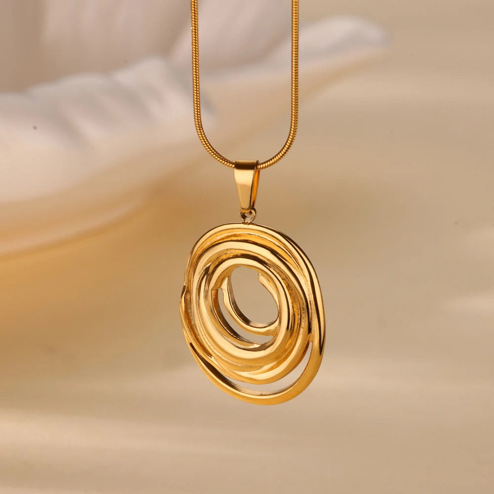 ✨ Hollow Geometric Oval Pendant Necklace for Women – Gold Color Stainless Steel | Trendy Party & Wedding Jewelry Gift