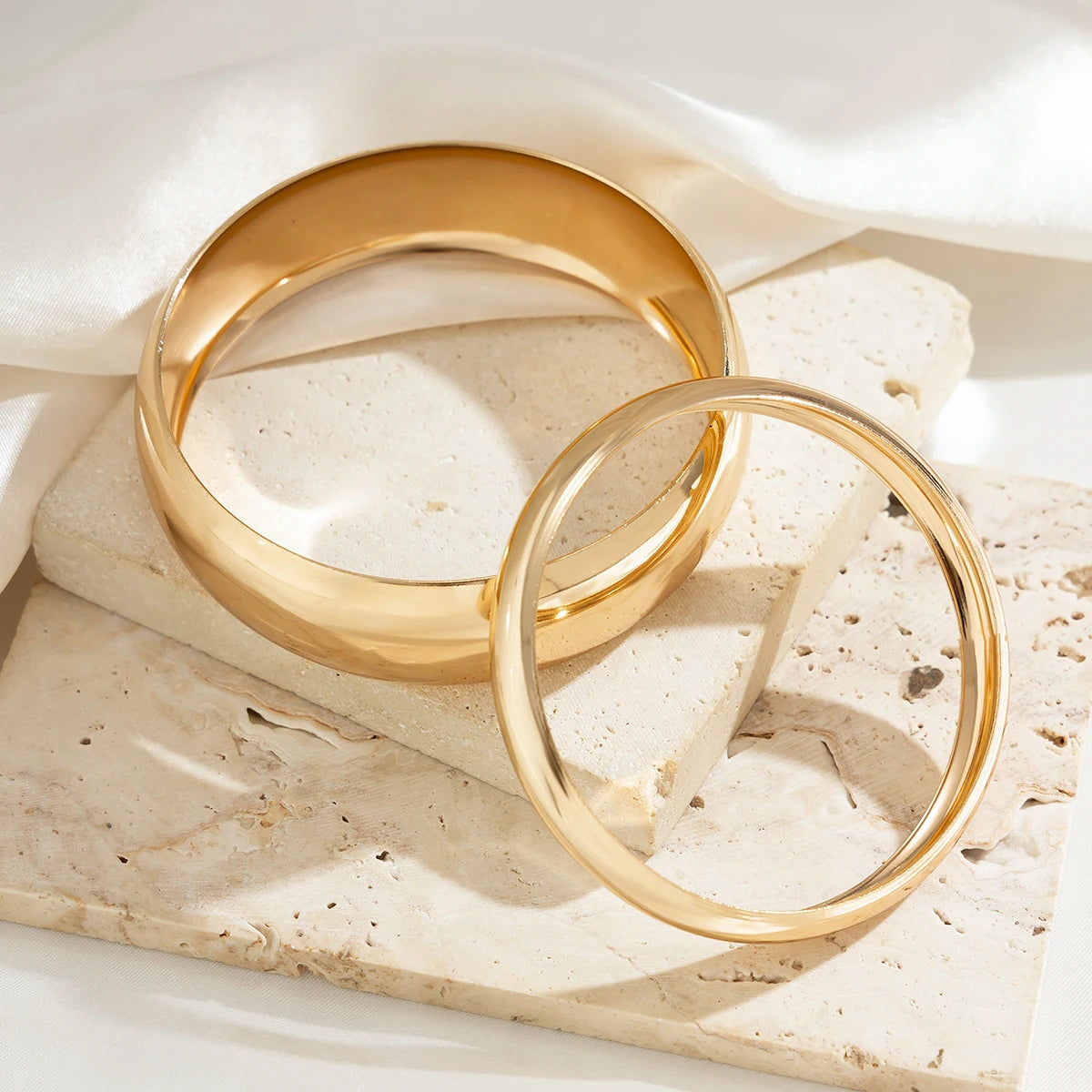 2Pcs Punk Classic Gold Wide Bangles for Women – Exaggerated Heavy Metal Big Bracelet Set | Luxury Wedding & Party Jewelry