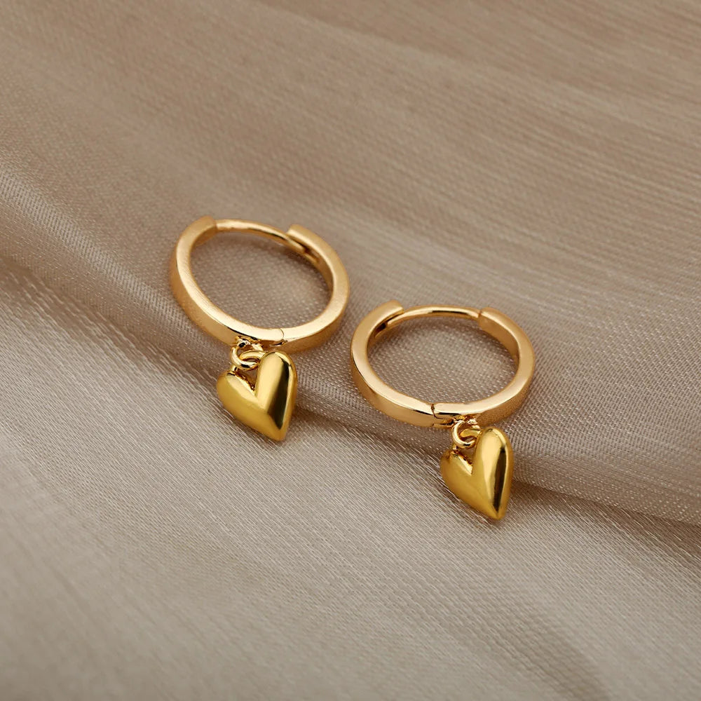 ✨ Vintage Heart Drop Earrings for Women – Gold Stainless Steel Studs | Wedding, Valentine’s & Gift Jewelry