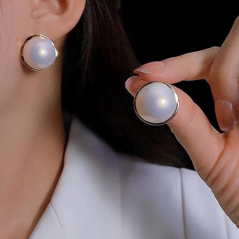 ✨ FTCY Vintage Round Gold Pearl Stud Earrings for Women | Elegant Wedding Jewelry | Luxury Party Gift