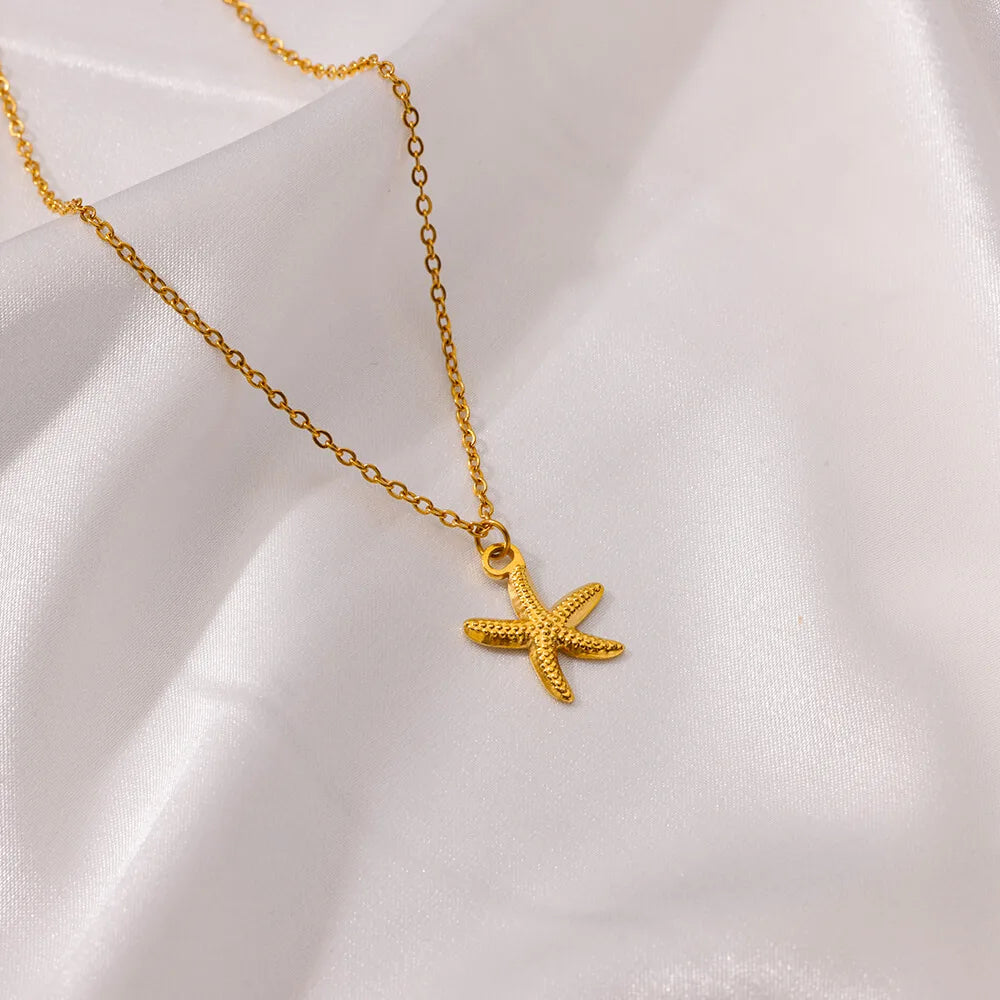 ✨ Vintage Starfish & Shell Necklace for Women – Gold Stainless Steel Ocean Pendant | Summer Jewelry Gift for BFF