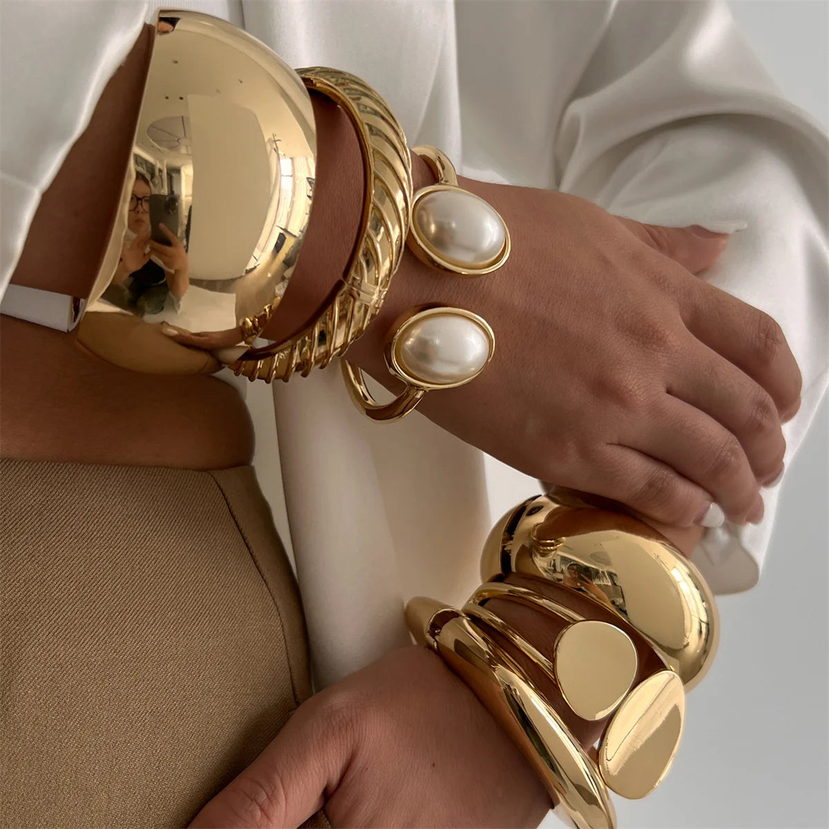 Ingemark Exaggerated Punk Chunky Spring Bangles – Heavy Metal Hip Hop Gold Arm Bracelet | Steampunk Jewelry for Men & Women