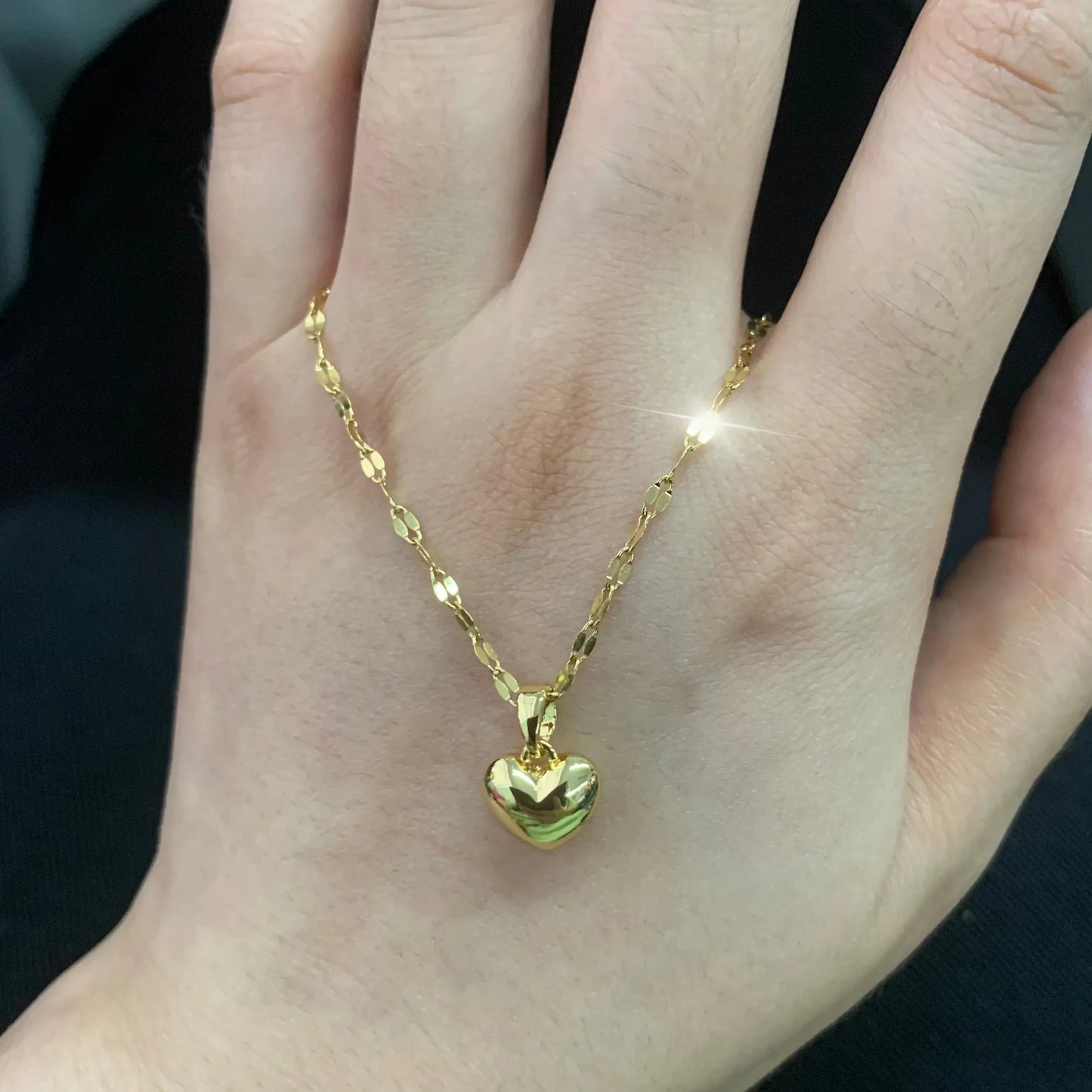 ✨ Stainless Steel Love Heart Pendant Necklace for Women – 2025 Trendy Lip Chain Jewelry | Minimalist Gift with Free Shipping