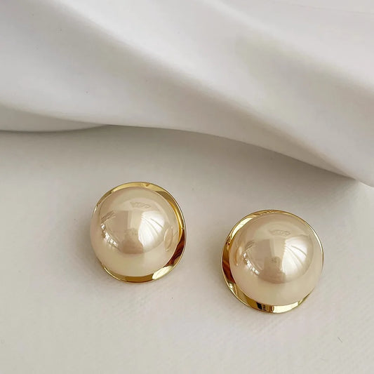 ✨ FTCY Vintage Round Gold Pearl Stud Earrings for Women | Elegant Wedding Jewelry | Luxury Party Gift